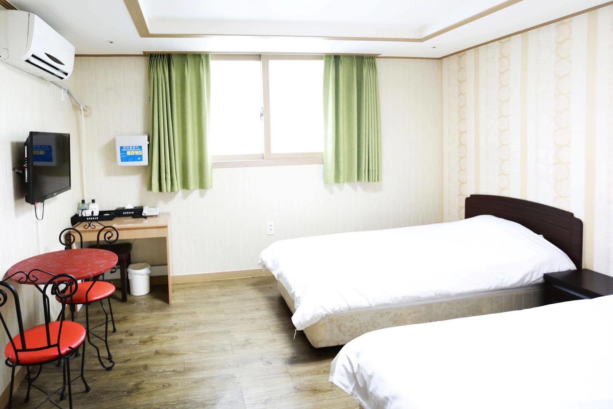 Olle Tourist Hotel Jeju Extérieur photo
